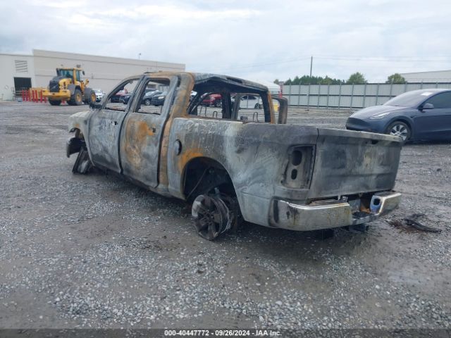 3C6RR7KG4NG341945 RAM 1500 Classic