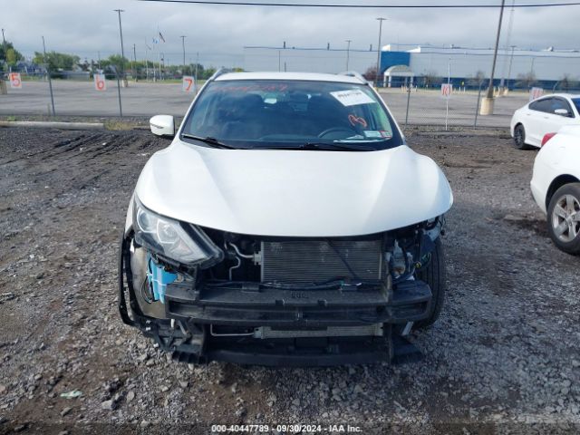 JN1BJ1CR2HW125258 Nissan Rogue Sport Sv