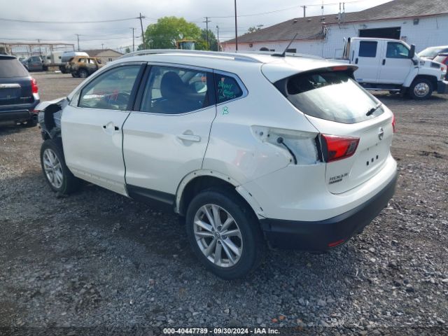 JN1BJ1CR2HW125258 Nissan Rogue Sport Sv
