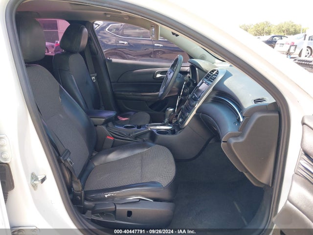 Chevrolet MALIBU 1LT 2015 1G11C5SL2FU145776 Image 5