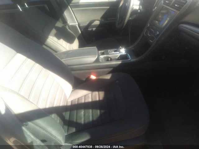 Ford FUSION SE 2020 3FA6P0T93LR135726 Image 5