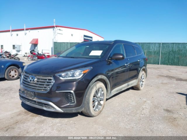 KM8SMDHF4HU225115 Hyundai Santa Fe Se
