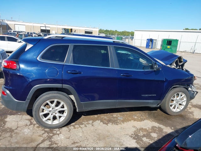 Jeep Cherokee Latitude 2016 1C4PJLCB2GW127124 Image 13