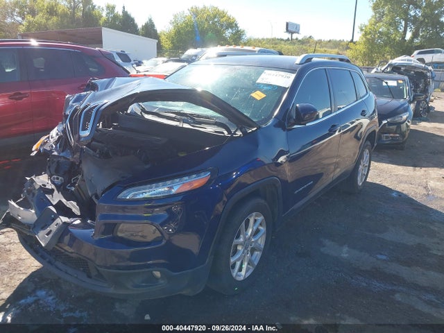 Jeep Cherokee Latitude 2016 1C4PJLCB2GW127124 Image 2
