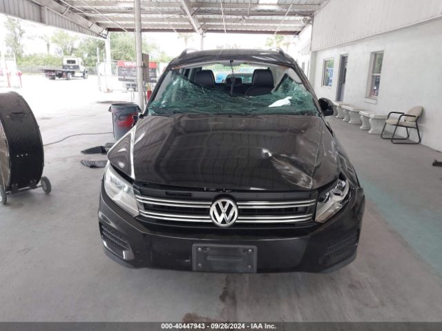 WVGAV7AX3GW583998 Volkswagen TIGUAN S