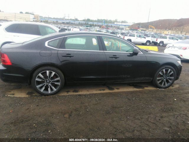 LVY982MK4JP034838 Volvo S90 T5 Momentum