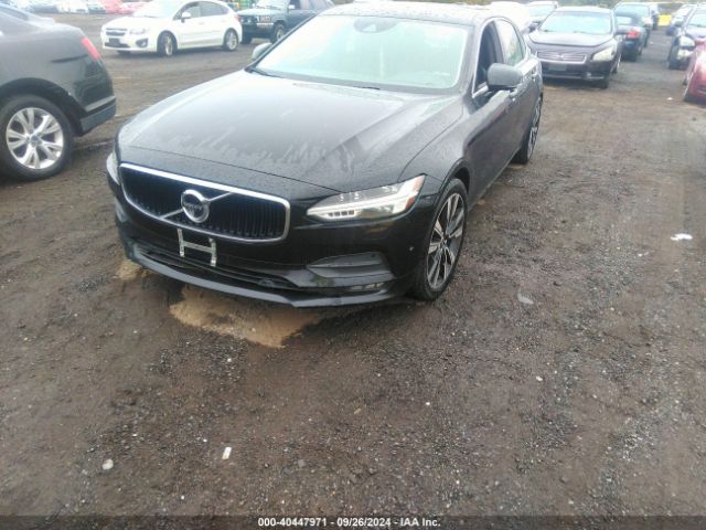 LVY982MK4JP034838 Volvo S90 T5 Momentum