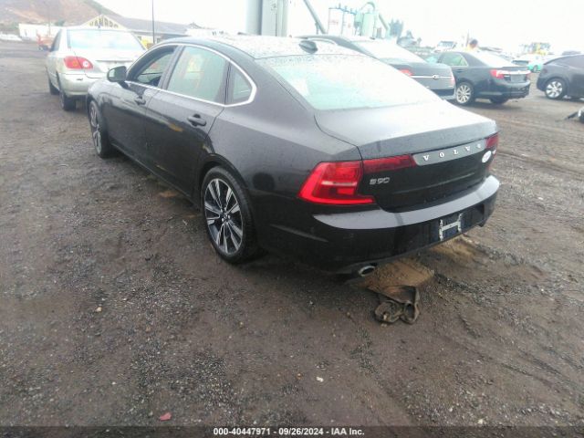 LVY982MK4JP034838 Volvo S90 T5 Momentum