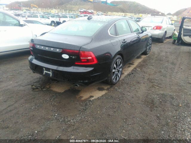LVY982MK4JP034838 Volvo S90 T5 Momentum