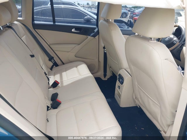 WVGAV7AX6HK020128 Volkswagen Tiguan 2.0t/2.0t S