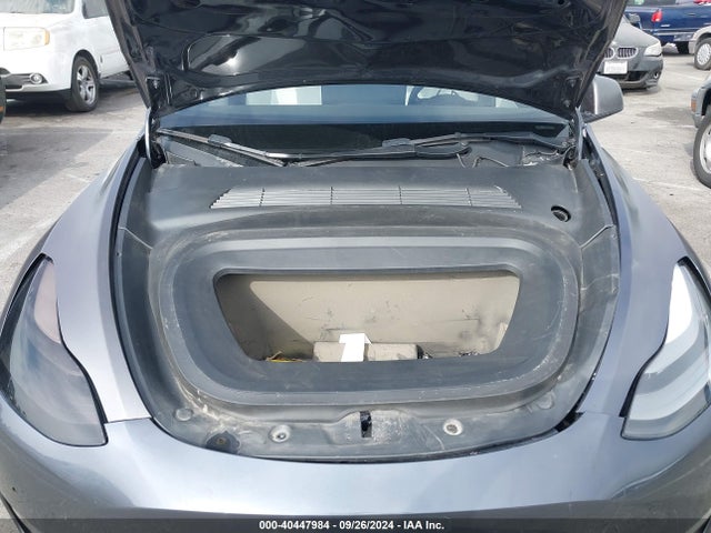 2021 TESLA MODEL Y 5YJYGDEF9MF293908 Photo 9