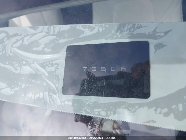 2021 TESLA MODEL Y 5YJYGDEF9MF293908 Photo 10