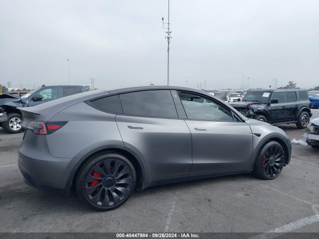 5YJYGDEF9MF293908 Tesla Model Y Performance Dual Motor All-wheel Drive