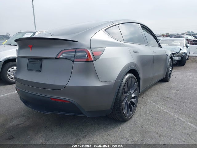 2021 TESLA MODEL Y 5YJYGDEF9MF293908 Photo 3