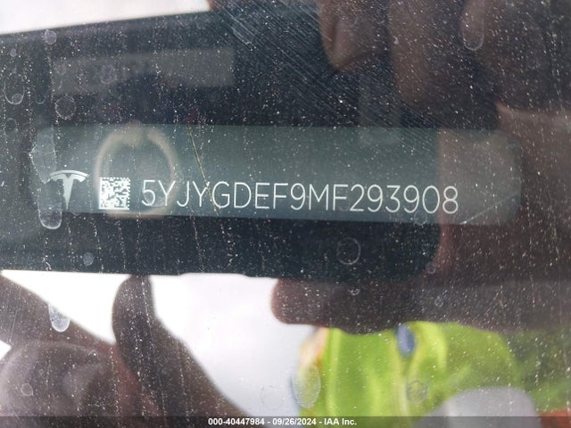 2021 TESLA MODEL Y 5YJYGDEF9MF293908 Photo 8