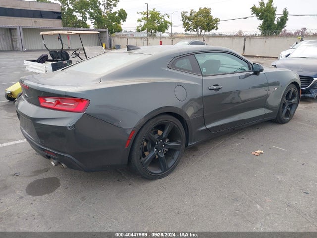 Chevrolet Camaro 1lt 2018 1G1FB1RSXJ0189958 Image 4