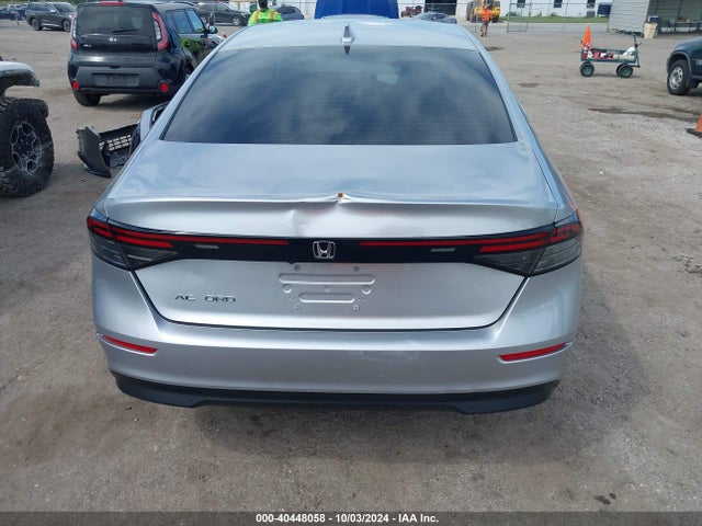 Honda ACCORD LX 2024 1HGCY1F25RA031838 Image 17