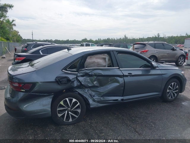 3VW5M7BUXPM044689 Volkswagen Jetta 1.5t S