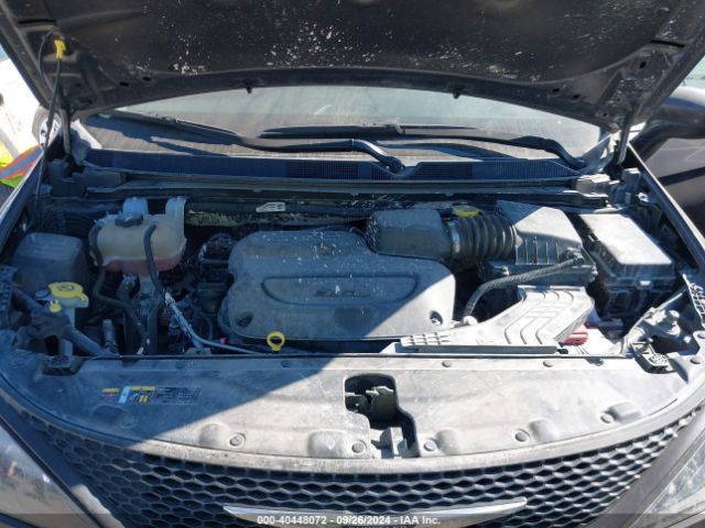 2C4RC1CG2PR610589 Chrysler Voyager Lx