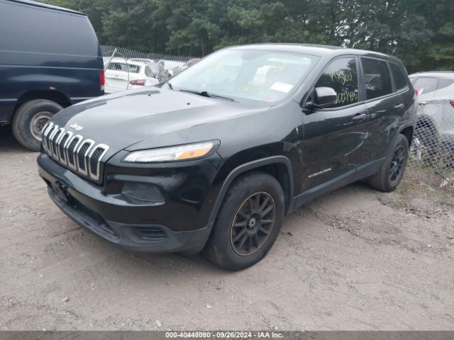 1C4PJMAB2EW166754 Jeep Cherokee Sport