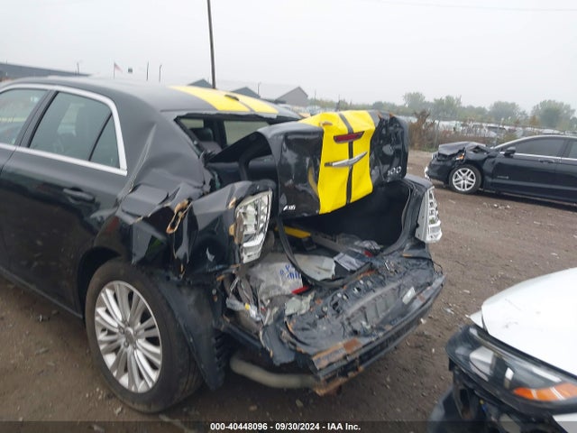 Chrysler 300 2014 2C3CCARG3EH353088 Image 6