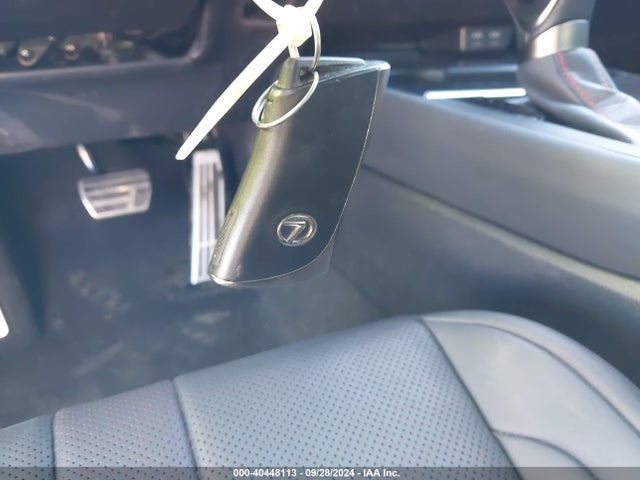 JTHR6JBH9R2163471 Lexus Ux 250h F Sport Handling