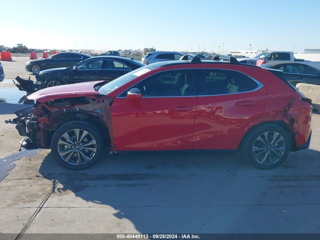 JTHR6JBH9R2163471 Lexus Ux 250h F Sport Handling