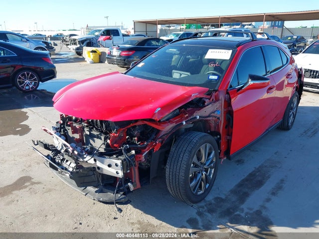 JTHR6JBH9R2163471 Lexus Ux 250h F Sport Handling