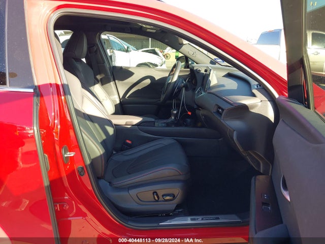 JTHR6JBH9R2163471 Lexus Ux 250h F Sport Handling
