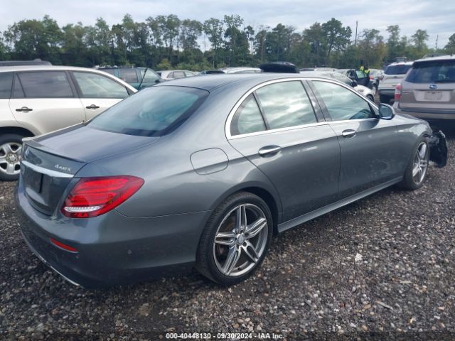 WDDZF4KB1HA032396 Mercedes-Benz E 300 4matic