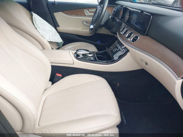 WDDZF4KB1HA032396 Mercedes-Benz E 300 4matic
