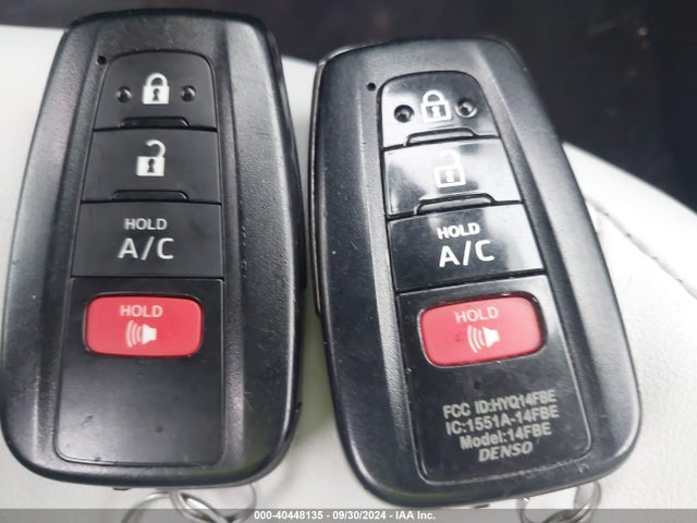 Toyota Prius Prime Premium 2017 JTDKARFP5H3000763 Image 11