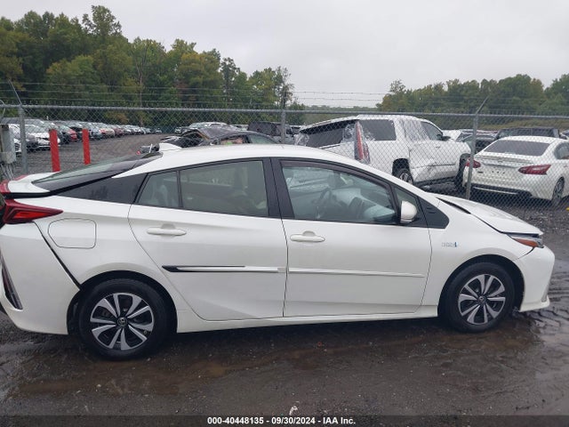 Toyota Prius Prime Premium 2017 JTDKARFP5H3000763 Image 13