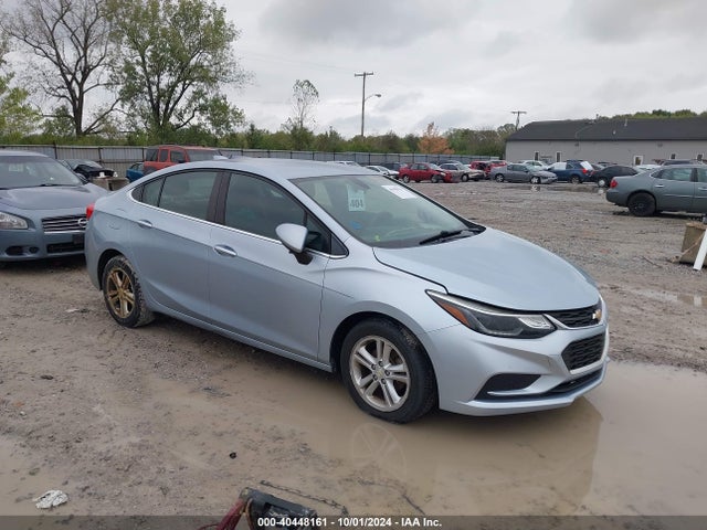 2017 1G1BE5SM9H7196412 main image