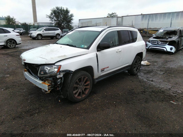 Jeep Compass 75th Anniversary 2016 1C4NJDBB5GD714637 Image 2