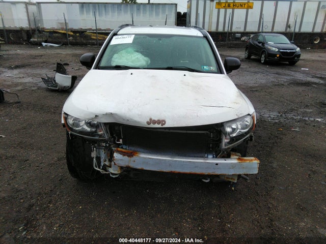 Jeep Compass 75th Anniversary 2016 1C4NJDBB5GD714637 Image 6