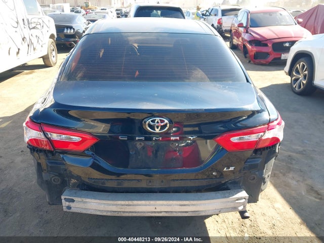 Toyota CAMRY LE 2018 JTNB11HK8J3029565 Image 17