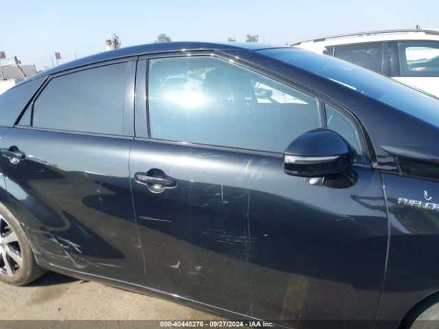 JTDBVRBD7HA002817 Toyota Mirai