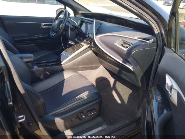 JTDBVRBD7HA002817 Toyota Mirai