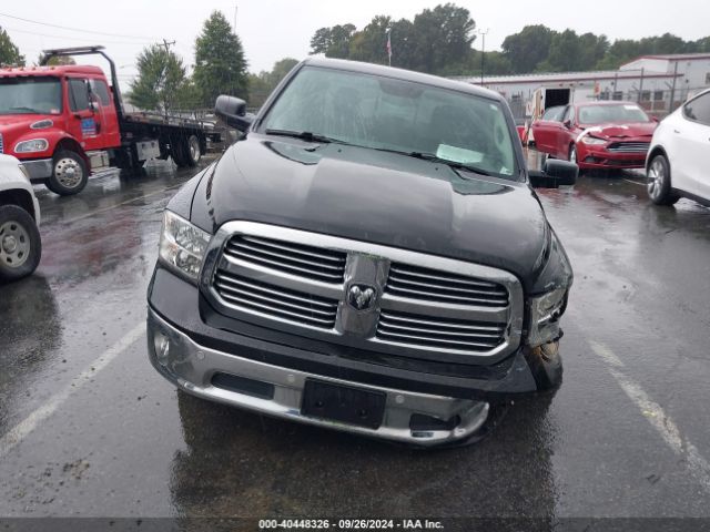 1C6RR7LT0KS527160 RAM 1500 Classic Big Horn  4x4 5'7 Box