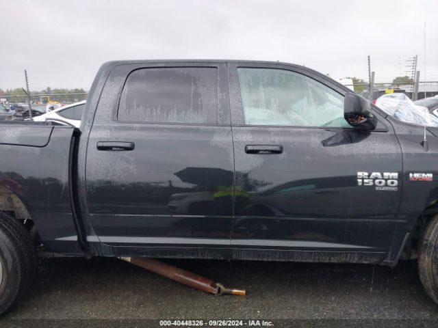 1C6RR7LT0KS527160 RAM 1500 Classic Big Horn  4x4 5'7 Box