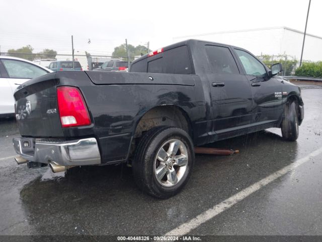1C6RR7LT0KS527160 RAM 1500 Classic Big Horn  4x4 5'7 Box