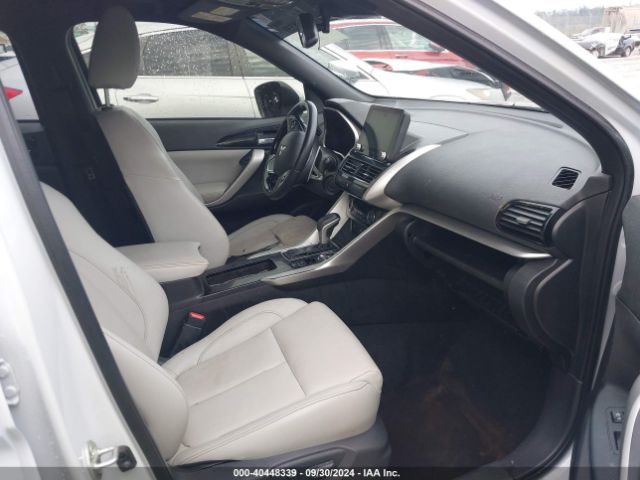 2022 MITSUBISHI ECLIPSE CROSS JA4ATWAA7NZ045357 Photo 4