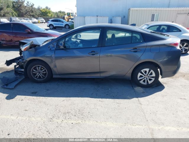 JTDKARFU3G3029344 Toyota Prius Four