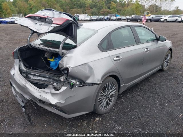 3KPF54AD5PE664770 KIA Forte Gt-line