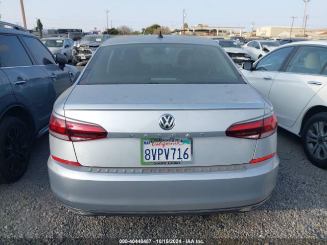 1VWSA7A35MC006157 Volkswagen Passat 2.0t Se
