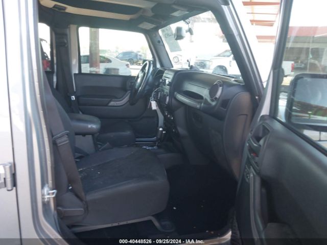 1C4BJWDG3HL640407 Jeep Wrangler Unlimited Sport 4x4