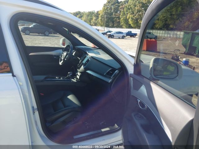 YV4A22PK1J1374031 Volvo Xc90 T6 Momentum
