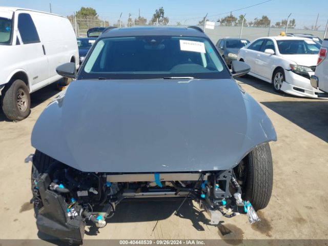 WA14AAGE9RB054902 Audi Q8 E-tron Premium Quattro