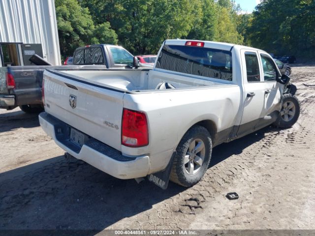 1C6RR7FG2KS636783 RAM 1500 Classic Express Quad Cab 4x4 6'4 Box